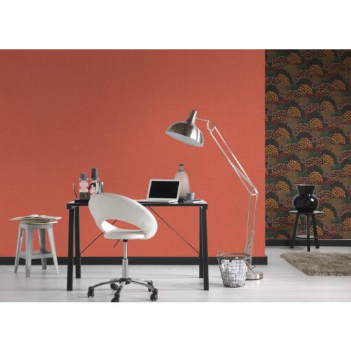 Finom textilstruktúrájú egyszínű minta piros/narancspiros tónus tapéta