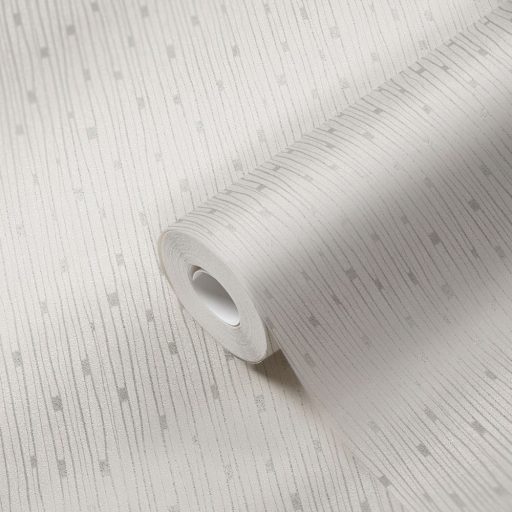 Kissé szabálytalan grafikus vonalminta fehér és ezüstszürke tónusok fénylő mintafelület tapéta