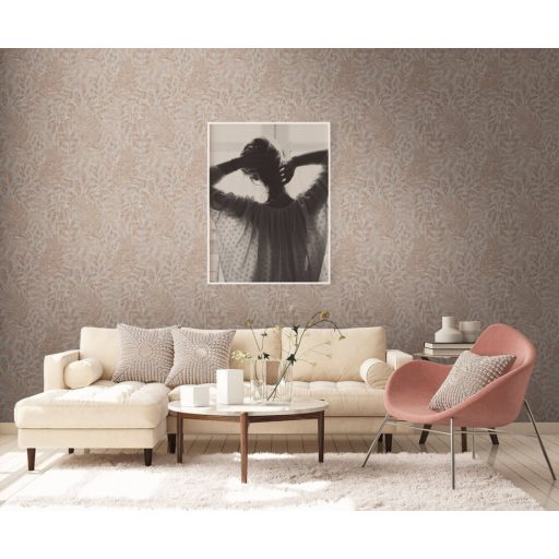 Finom kidolgozású modern levélminta szürke és sötétszürke tónus roségold/réz enyhe mintafény tapéta