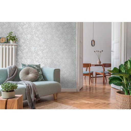 Dús vegetáció - markáns levélmintázat szürke és ezüst tónusok határozott mintafény tapéta