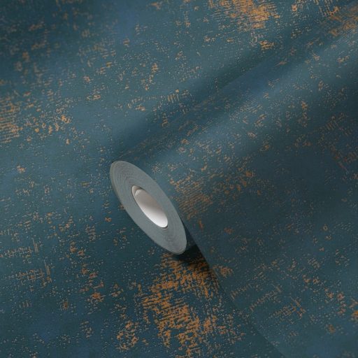 Strukturált koptatott vakolathatású minta petrolkék tónus bronz fémes mintafény tapéta