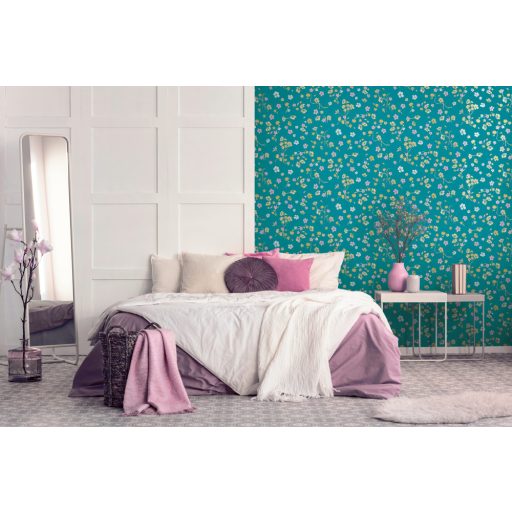 Finom rajzolatú szines virágok ezúttal pávák nélkül türkizkék és színes tapéta