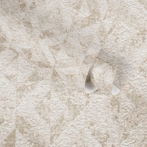 Fémes hatású kiemeléssel díszített texturált grafikus rombuszminta krém bézs és arany tónus tapéta