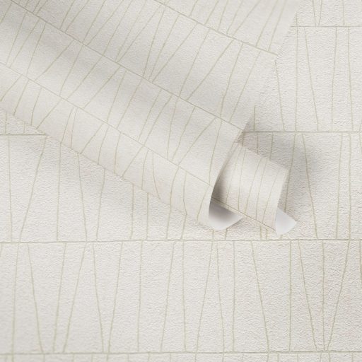 Fémes vonalakkal kialakított grafikus mozaikminta krém és gyöngyház tónus fémes hatás tapéta