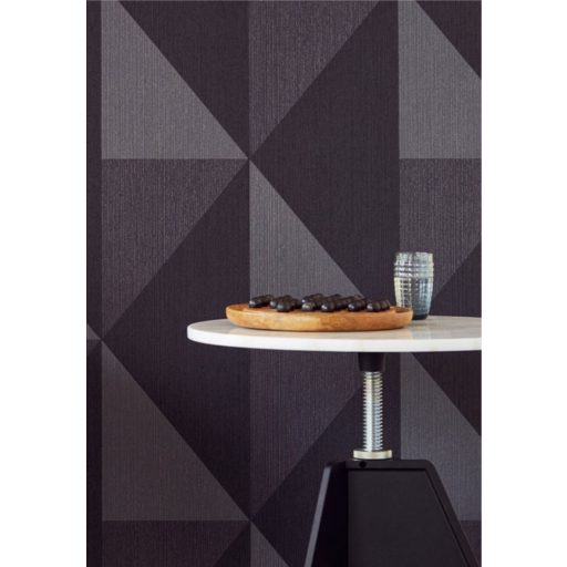 Eijffinger BOLD 395824 DIAMOND Industrial Chic túlméretes háromszögek rombuszba rendezve fekete sötétszürke arany tapéta