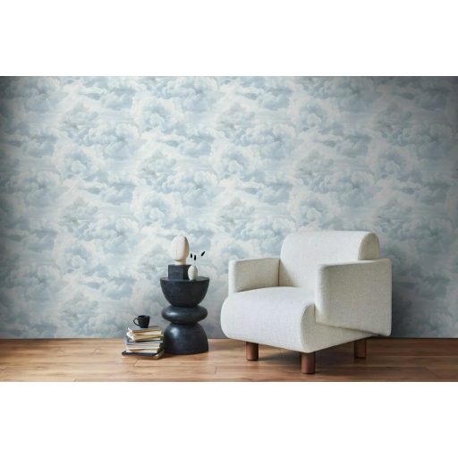 Légies és könnyed akvarell hatású gomolygó felhőmintázat pasztellék felhőkék és fehér tónus tapéta