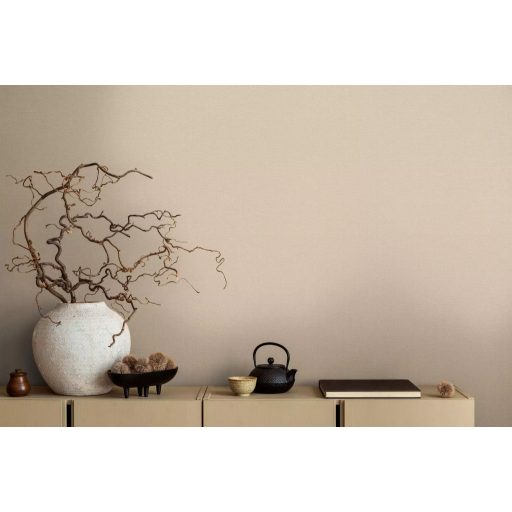 Finom struktúrájú egyszínű textil/vászon minta bézs tónus tapéta