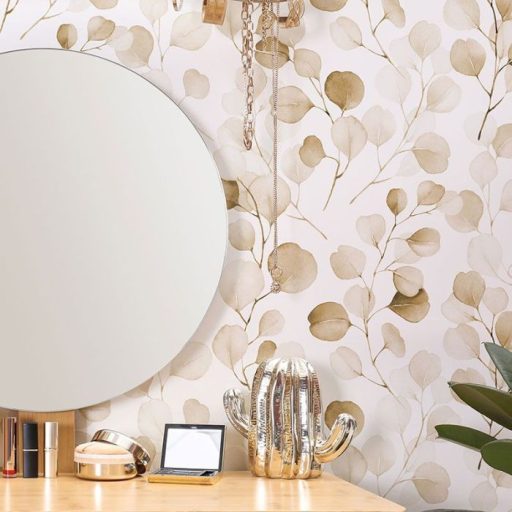 Bevezetés a botanikába -  Filigrán pilea ágak kerekded levelekkel fehér bézs és barna tónus tapéta