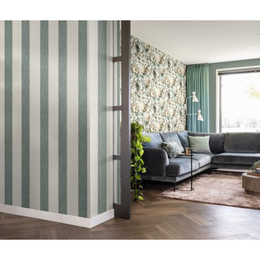 Rasch Florentine III 485134 Virágos Akvarell túlméretezett bazsarózsák textil háttéren krémfehér bézs barna és zöld árnyalatok tapéta