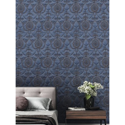 Rasch Trianon XII, 532159  klasszikus királyi díszítőminta bársonyos megjelenés hímzett díszek kék szürkéskék bézsarany tapéta