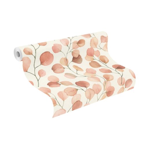 Könnyed és légies eukaliptuszlevelek terülnek szét a falon krémfehér korall és vörös tónus tapéta