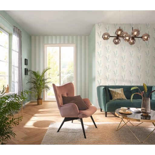 Változatos csíkos háttéren zsenge hajtások levélmintázat törtfehér szürkésbézs fényes zöld tapéta