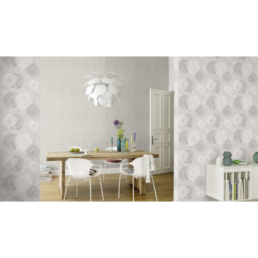 Egyedi művészi körmotívum beton háttéren kékesszürke szürkésbarna fémes fehérezüst tapéta