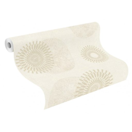 Egyedi művészi körmotívum beton háttéren krémfehér bézs szürkésbézs fémes bézsarany tapéta