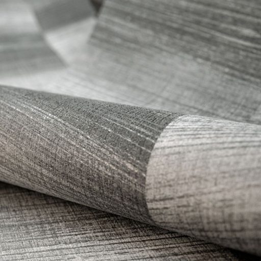 Halszálkába rendezett elegáns és természetes fa textúra mintázat szürke és ezüstszürke tónus finom fémes hatás tapéta