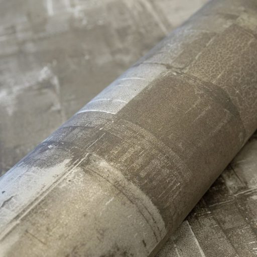 Festékrétegek átfedésében repedezett csillámló felületű töredezett grafikus minta szürke barna szürkésbarna és fehér tónus tapéta