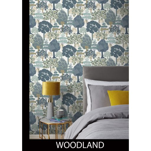 Erdei séta fantáziadúsan megrajzolt fák között textil háttéren krémfehér kék mentazöld és aranysárga tónus tapéta