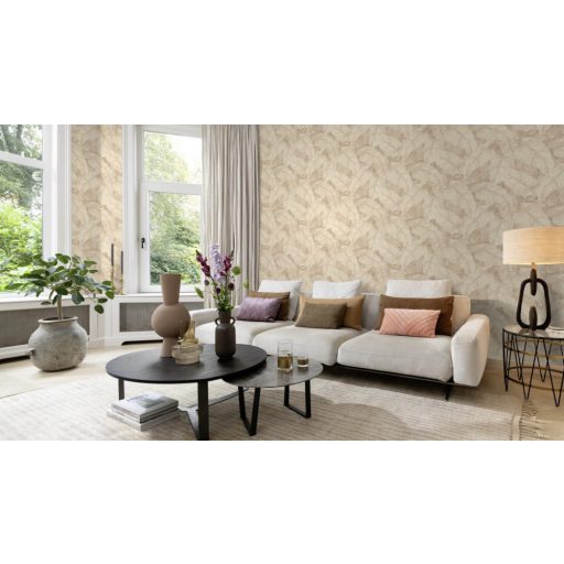 Háromdimenziós hatású dekoratív levél design homokszín és kagylóbarna tónus finom csillogás tapéta