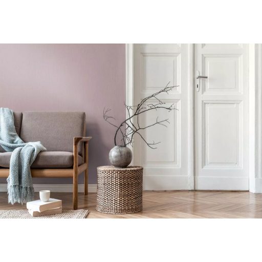 Elegáns függőleges irányban texturált selyemhatású egyszínű minta halvány mályva/rózsaszín tónus tapéta