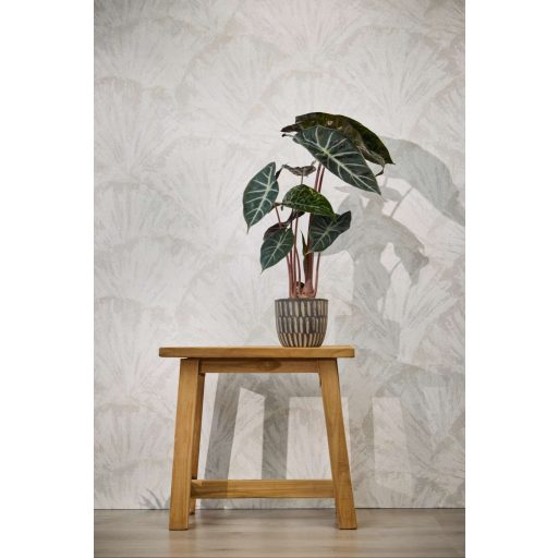 Drámai mégis meditatív art deco ihletésű legyező motívum fehér krém szürke és ezüstszürke tónus fémes hatás tapéta