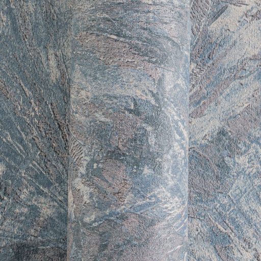 Drámai mégis meditatív art deco ihletésű legyező motívum mélykék szürkésbarna agyagszürke és ezüstszürke tónus fémes hatás tapéta