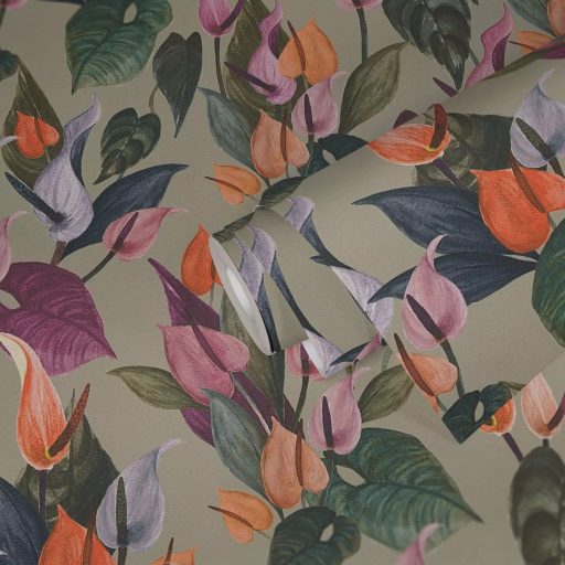 Dekoratív trópusi virágminta flamingóvirággal és Monsterával szürke korall rózsaszín halvány lila és mélyzöld tónus tapéta