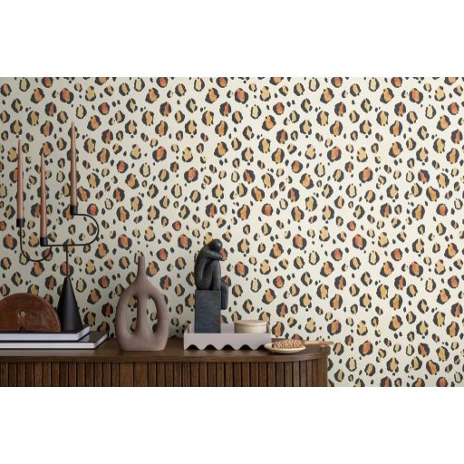 Leopárdminta modern átiratban - akvarell nagymacska bundázat krémfehér fekete és narancs-arany tónus tapéta