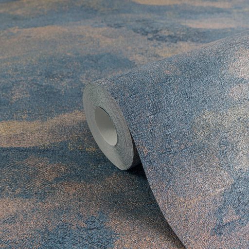 Légies álomszerű és festői felhőmintázat impresszionista stílusjegyekkkel lágy kék rózsaszín/roségold és arany tónus fémes hatás tapéta