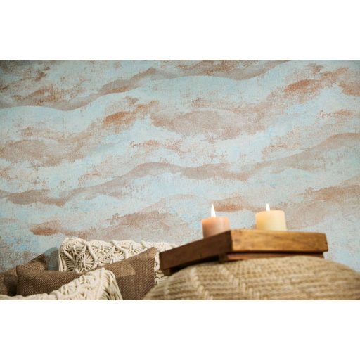 Légies álomszerű és festői felhőmintázat impresszionista stílusjegyekkkel pasztell türkizkék korall és rézszín tónus fémes hatás tapéta