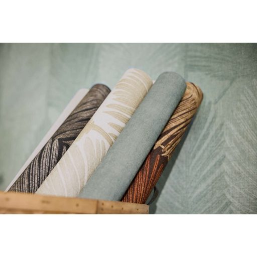 Természetes elegancia - légies stilizált pálmalevél motívum krémfehér lágy bézs és bézsarany tónus finom fény tapéta