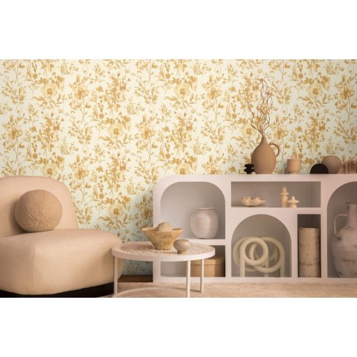 Nosztalgikus hangulatú akvarell romantikus virágminta krémfehér és arany - halvány pezsgőszíntől az okkersárgáig tónus tapéta