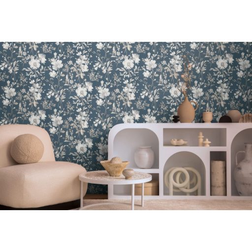 Nosztalgikus hangulatú akvarell romantikus virágminta kék/petrolkék ezüst és fehér tónus finom fémes hatás tapéta