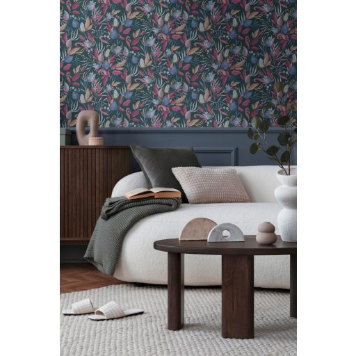 Különleges színvilágban pompázó virágkavalkád sötét zöldeskék levendula szürkéskék mályva korall barack rozsda és arany tónus tapéta