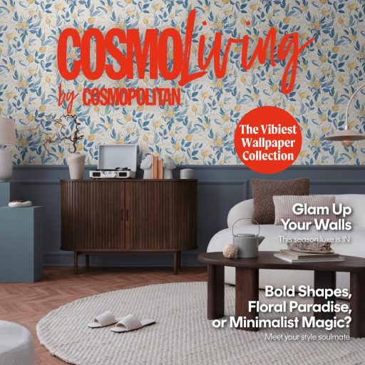 Derűs svéd nyári reggel hangulatú virágkompozíció fehér mézsárga vajszín denimkék acélkék porszürke és arany tónus tapéta