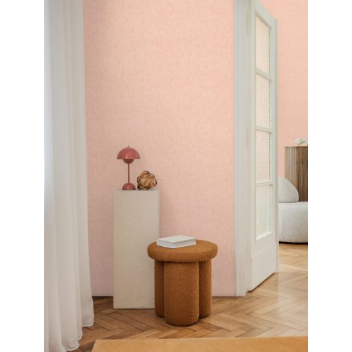 Keresztbe futó (ecset) vonásokkal kialakított lenvászon minta barack/rózsaszín tónus tapéta