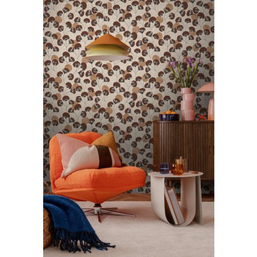 Álmodozó gingko-szerű levelek lebegő költői szépségű mintája krémfehér karamell csokoládébarna és borostyán tónus tapéta