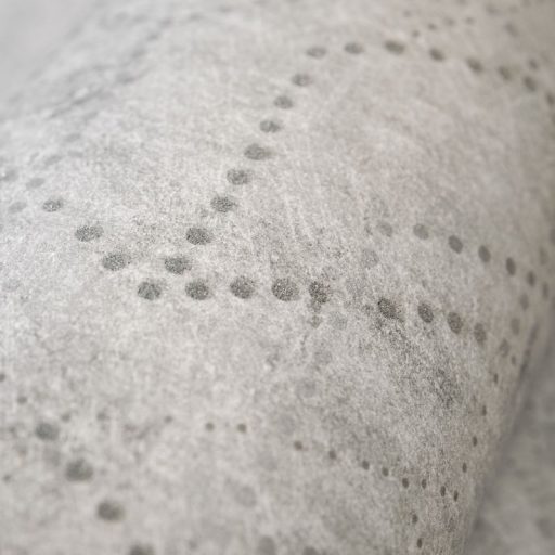 Applikált üveggyöngyökkel díszített holdi tájat krátereket imitáló körökből pontokból álló minta szürke és ezüstszürke tónus tapéta