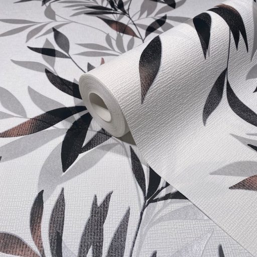 Finoman ívelő levélágak plasztikus és költői mintája fehér és szürkés-zöldtől rózsás-barnáig tónus finom fény tapéta