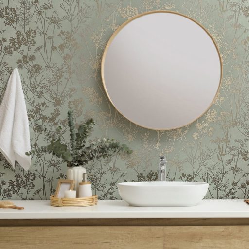 Természetes botanikai motívum - vadvirágok mintája pasztellzöld/mohazöld és aranyos-(meleg)szürkésbarna tónus finom fény tapéta