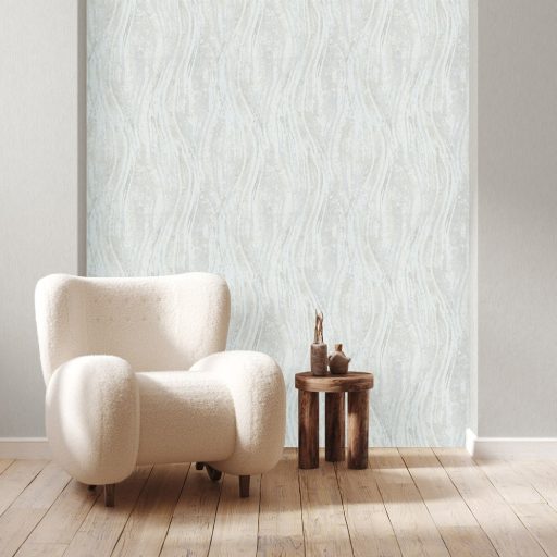 Homokkő rétegek és márvány erezet függőleges hullámokba rendezve szürkésfehér krémszürke és hamuszürke tónus tapéta