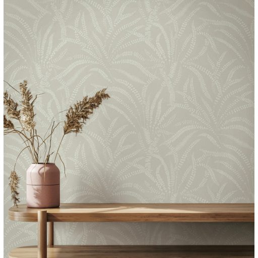 Herbárium lapjait idéző páfrányok lenyomata homokbézs és krémfehér tónus selyemfényű textúra tapéta