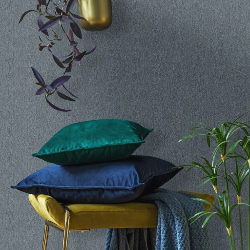 Finoman texturált természetes minta egyfajta grafikai fegyelemmel kék/tengerkék szürke és antracit tónus finom fény tapéta