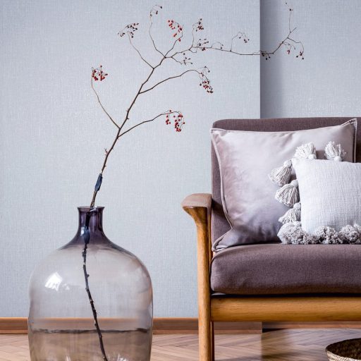 Diszkrét luxus és a természet találkozása - organikus strukturált minta világoskék szürkéskék és törtfehér tónus tapéta