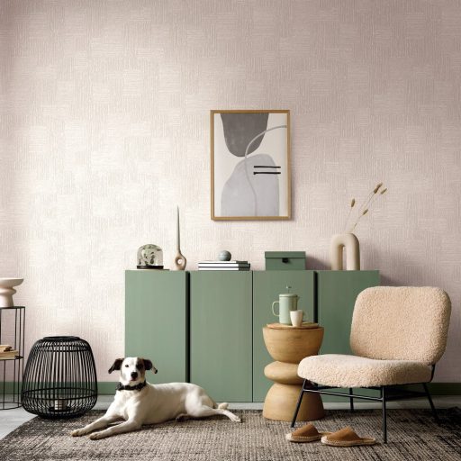 Dinamikus texturált geometriai minta különböző irányú ecsetvonás-szerű vonalakkal ecru világosbézs és gyöngyház tónus tapéta