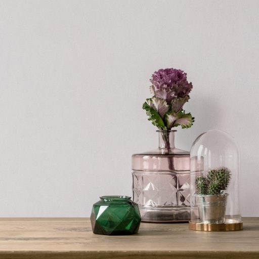 Apró szabálytalan szemcsés textúrájú egyszínű minta halvány rózsaszín tónus tapéta