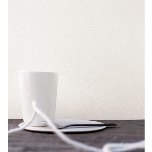 Casadeco Nangara NANG84420121 ULURU BLANC Geometrikus etno "kavargó" kőminta hideg fehér fémes fény tapéta