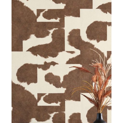 Tehénbőrre emlékeztető egyedi Patchwork minta krémfehér és dohánybarna tónus tapéta