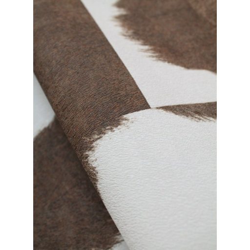 Tehénbőrre emlékeztető egyedi Patchwork minta krémfehér és dohánybarna tónus tapéta