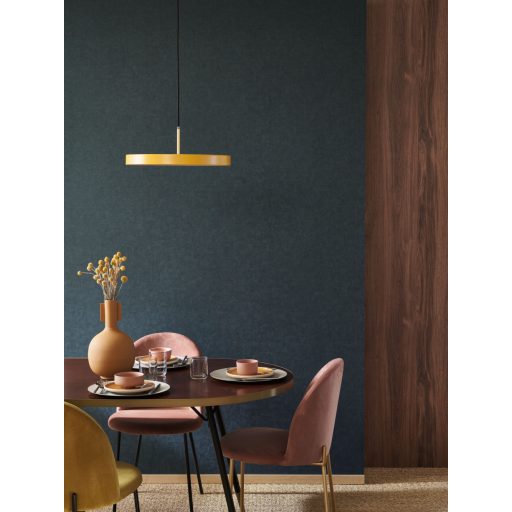 Szálakból kialakított texturált minta - láthat benne levélerezetet fakérget vagy akár ősi romot is tintakék tónus tapéta