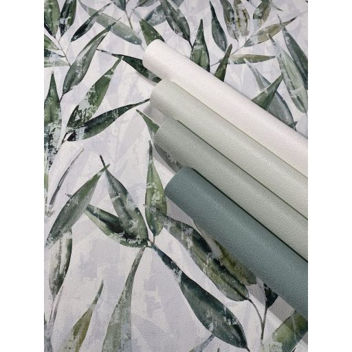 Akvarell technikával festett kopott és színátmenetes 3D bambuszlevelek fehér smaragd és olajzöld tónus tapéta